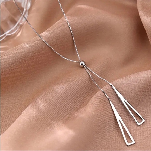 NEW Silver Triangular Slider Chain Necklace - Picture 3 of 7